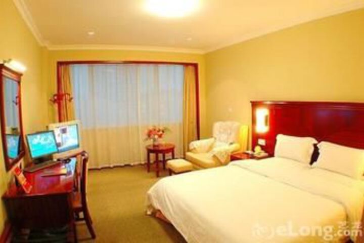 Room 7 of 31