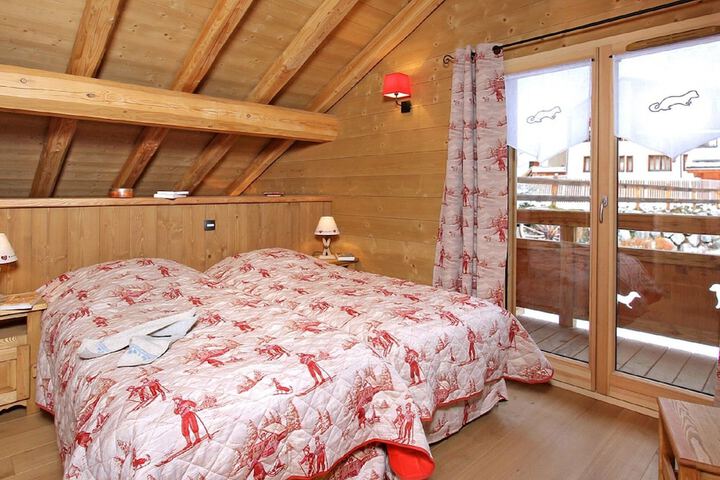 Room 3 of 44