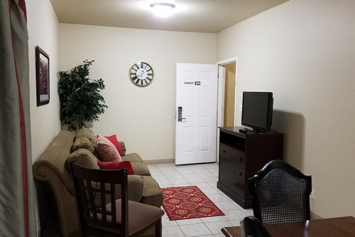 Room 36 of 51
