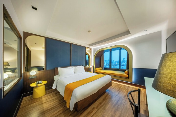 Room 47 of 64