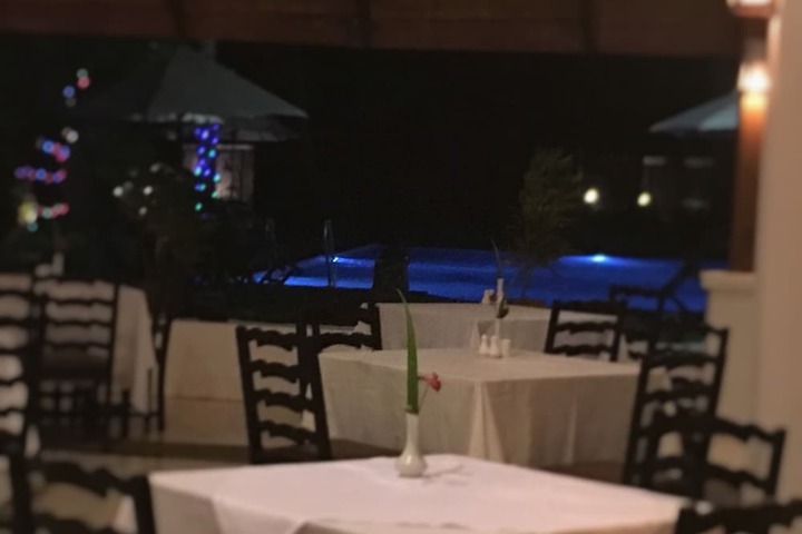 Dining 41 of 68