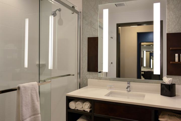 Bathroom shower