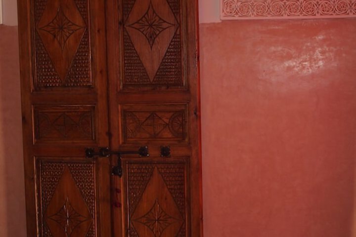 Room 16 of 54