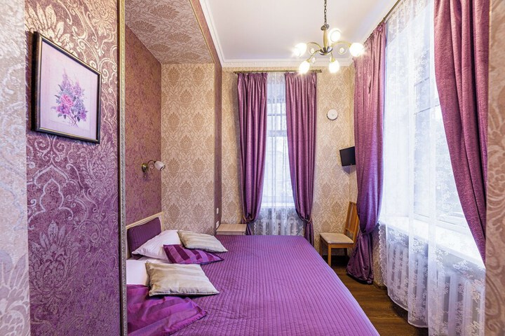 Room 21 of 75