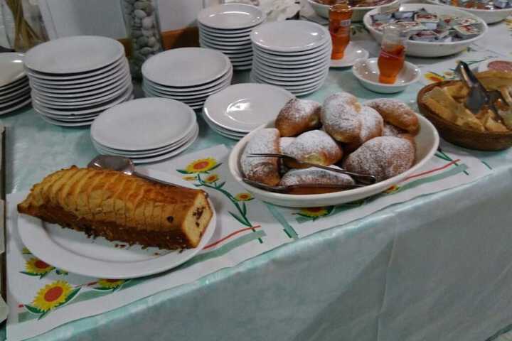 Dining Photos