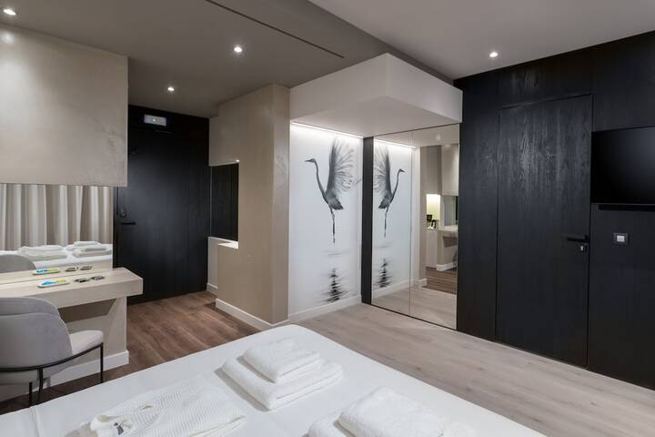 Room 12 of 52