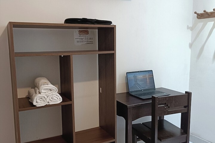 Room 18 of 45