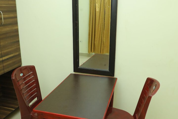 Room 24 of 57