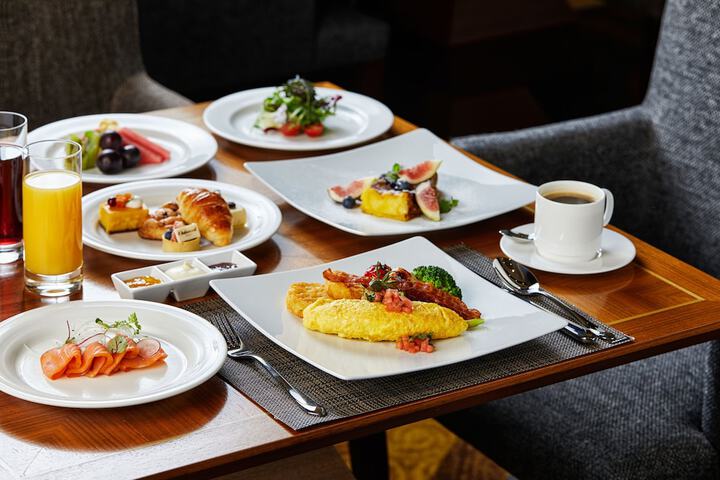 Breakfast/Coffee Service 68 of 71