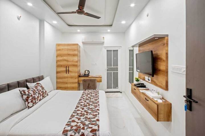 Room 18 of 45