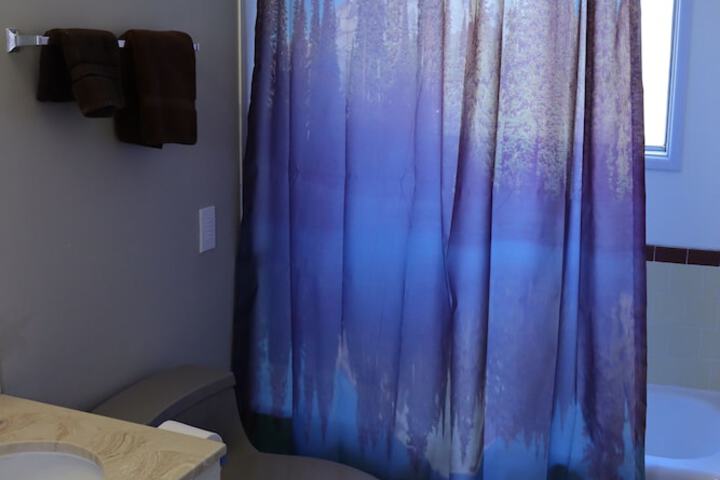 Room 65 of 77