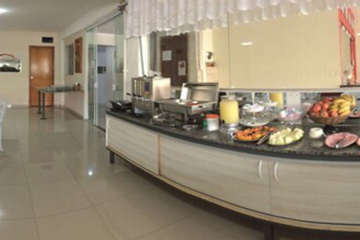 Breakfast/Coffee Service 9 of 11