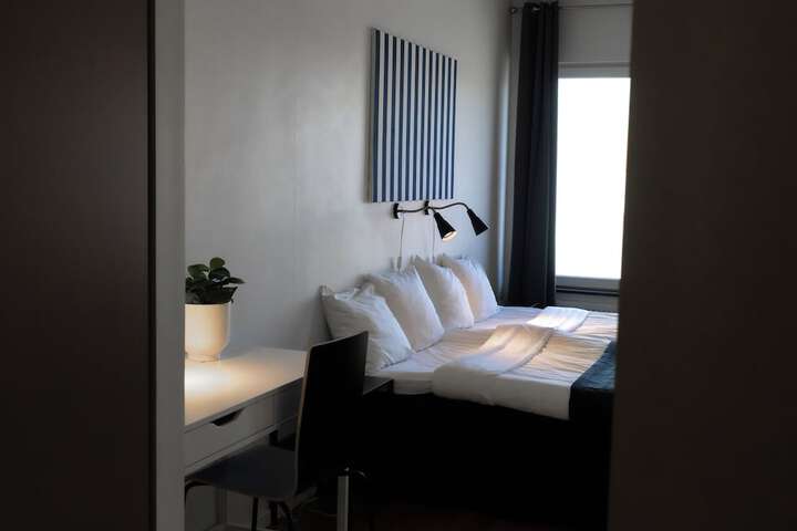 Room 19 of 50