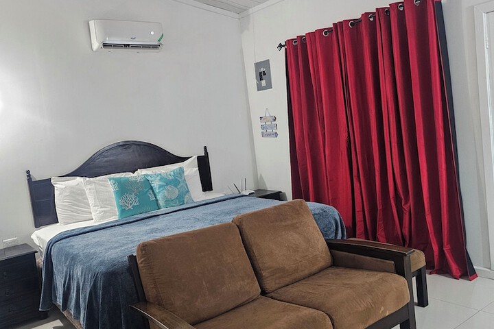 Room 6 of 51