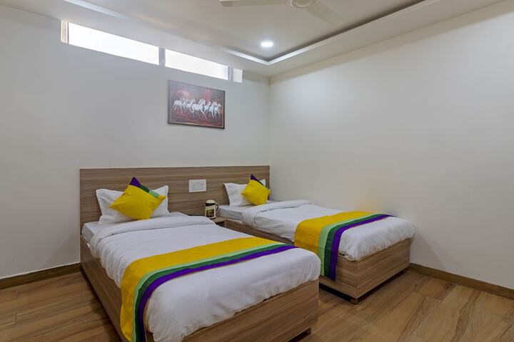 Room 18 of 23