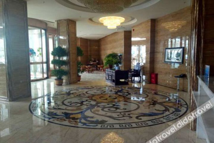 Hotel Interior 11 of 24