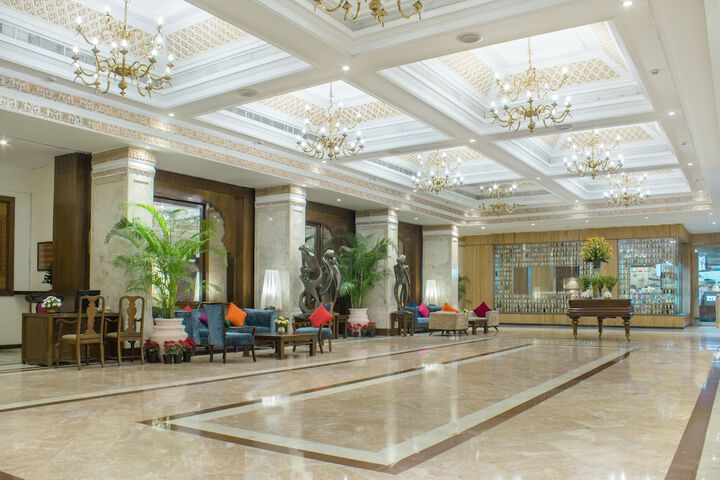Guest Lobby