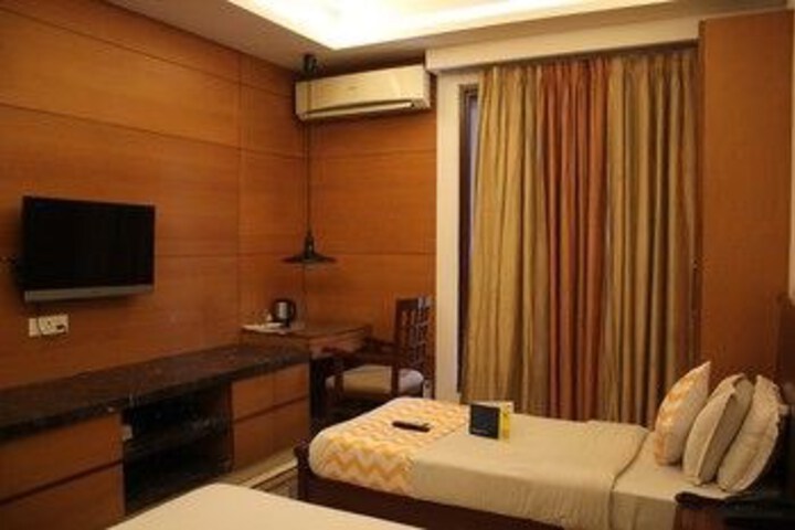 Room 8 of 23