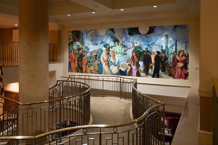 Hotel Interior 4 of 174