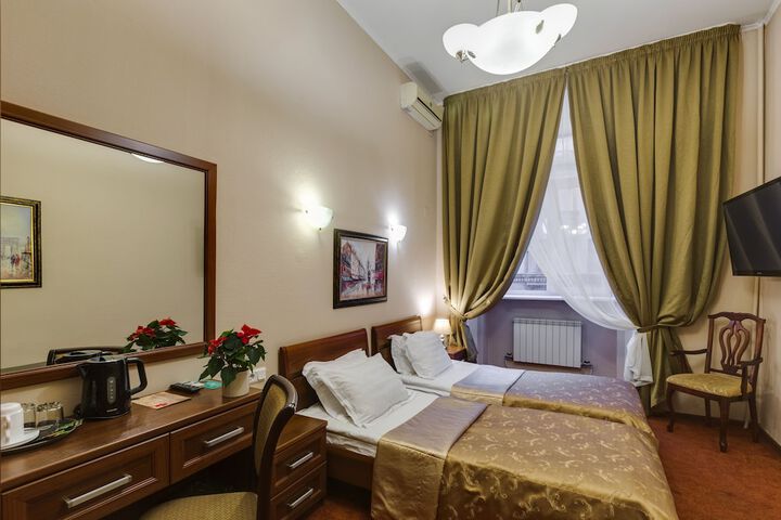 Solo Prima in St. Petersburg