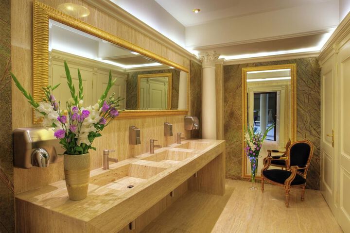 Clean Restrooms