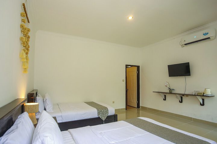 Room 12 of 35