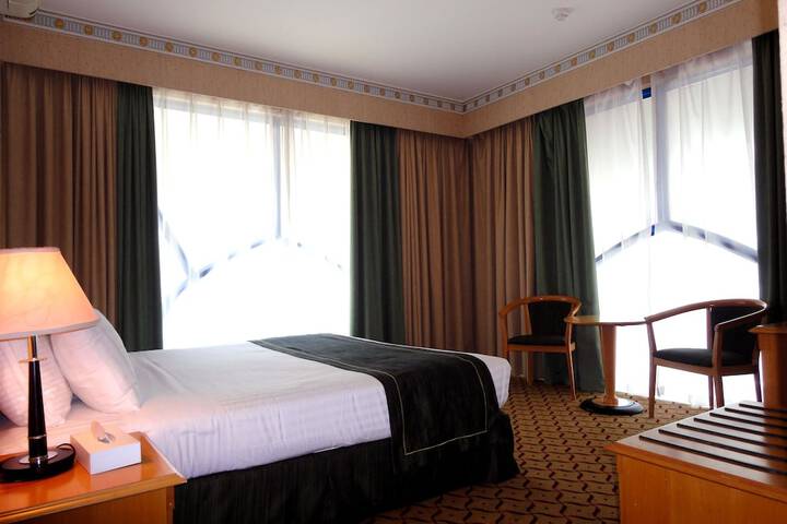 Room 18 of 71