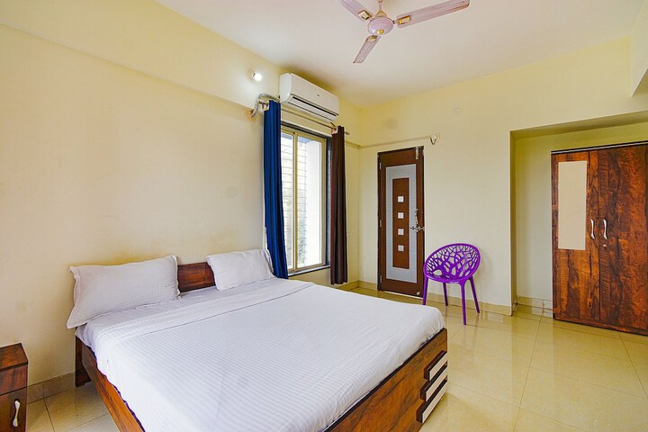 Room 14 of 30