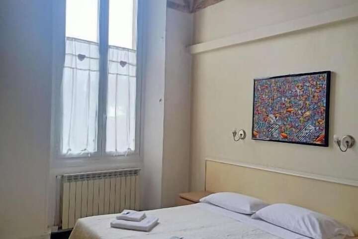 Room 8 of 45