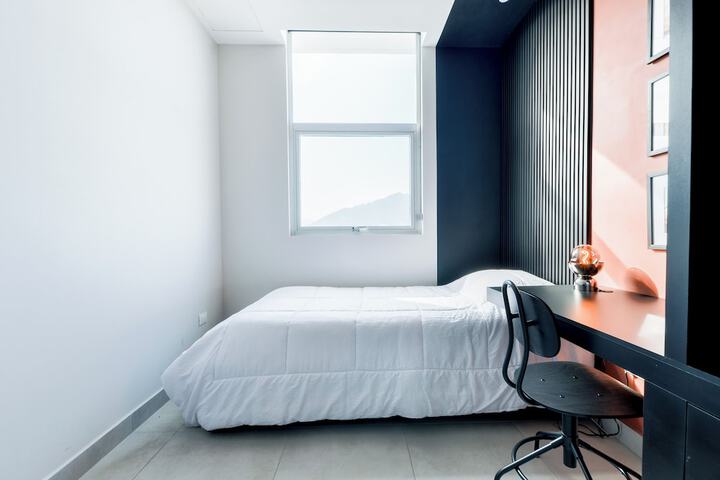 Room 17 of 249