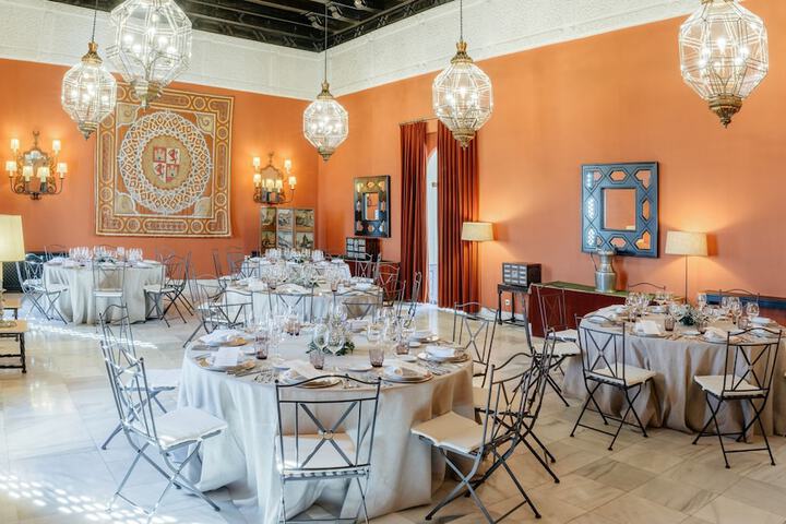 Banquet hall