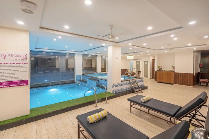 Pool 64 of 109