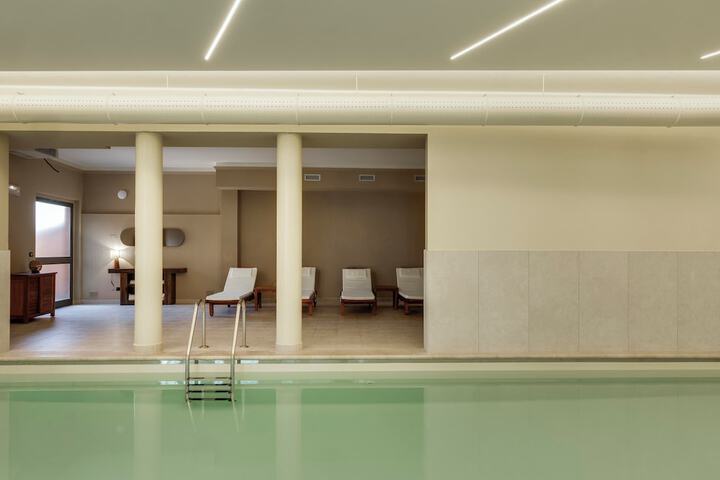 Pool 49 of 72