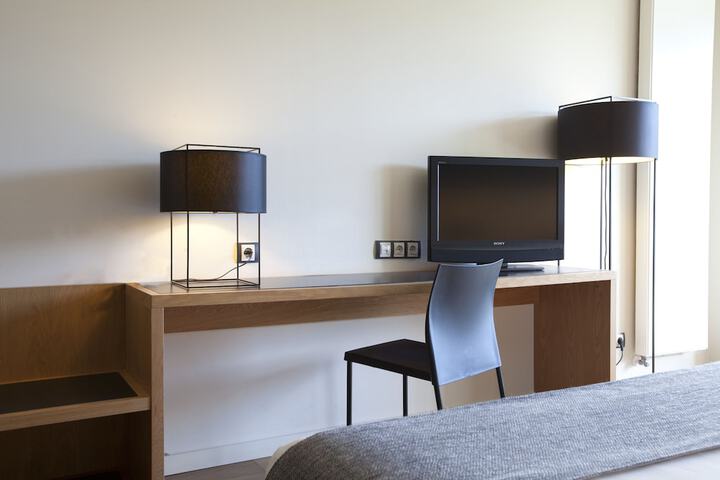 Room 14 of 89