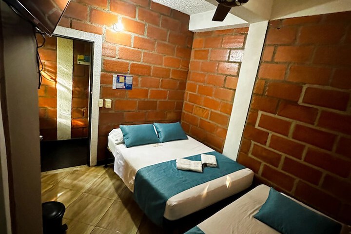 Room 20 of 50