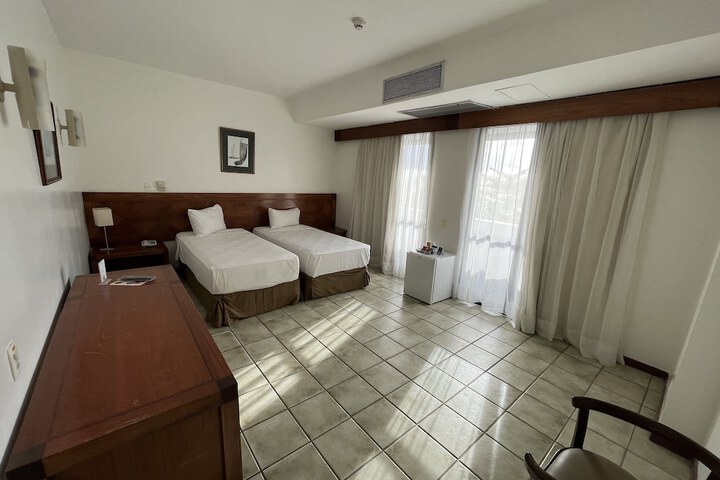 Room 36 of 84