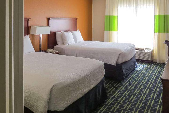 2 Double Beds (2 of 9)