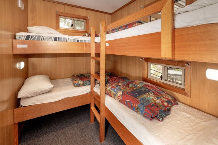 Room 5 of 31