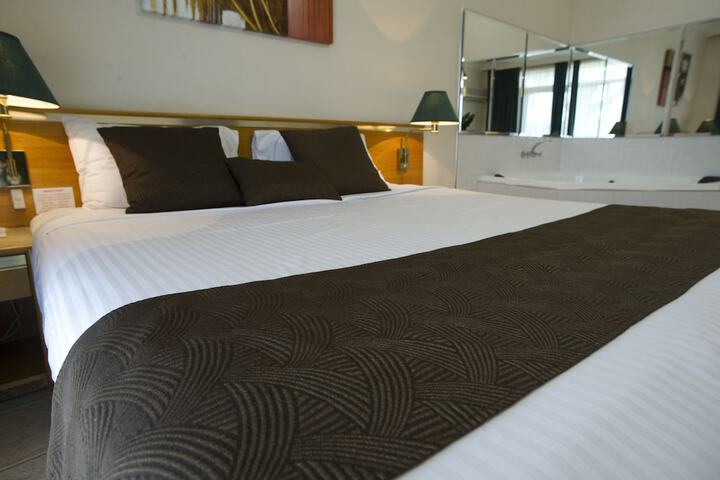 Room 3 of 47