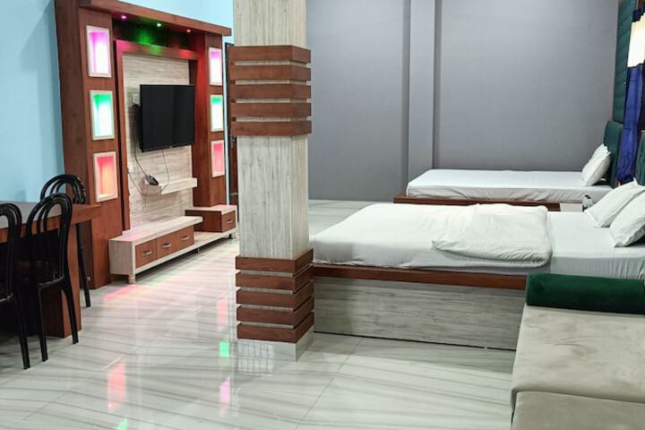 Room 10 of 41