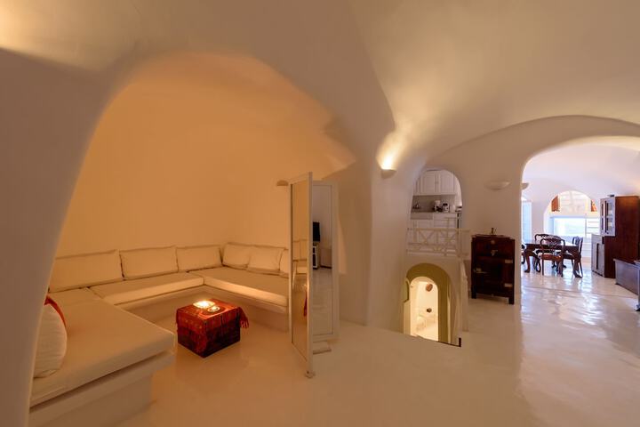 Hotel Interior 2 of 28