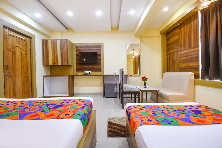 Room 15 of 30