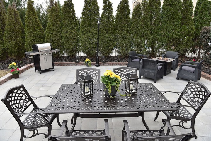 Terrace/Patio 24 of 24
