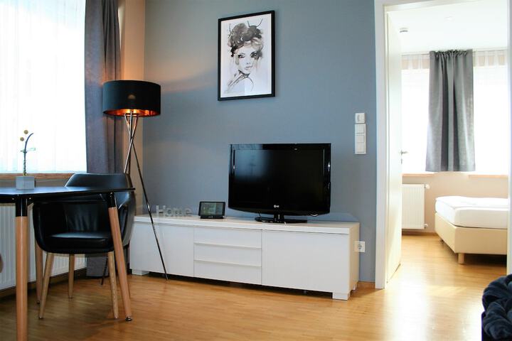 Room 21 of 182