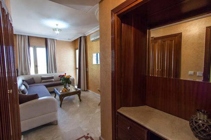 Room 13 of 29
