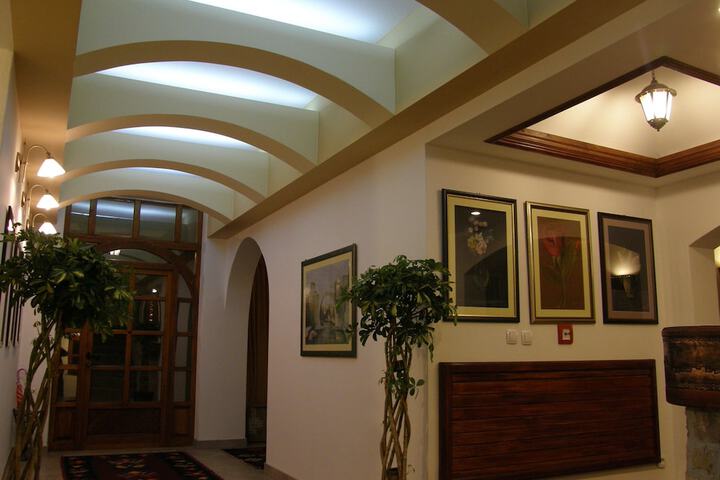 Hotel Interior 4 of 29