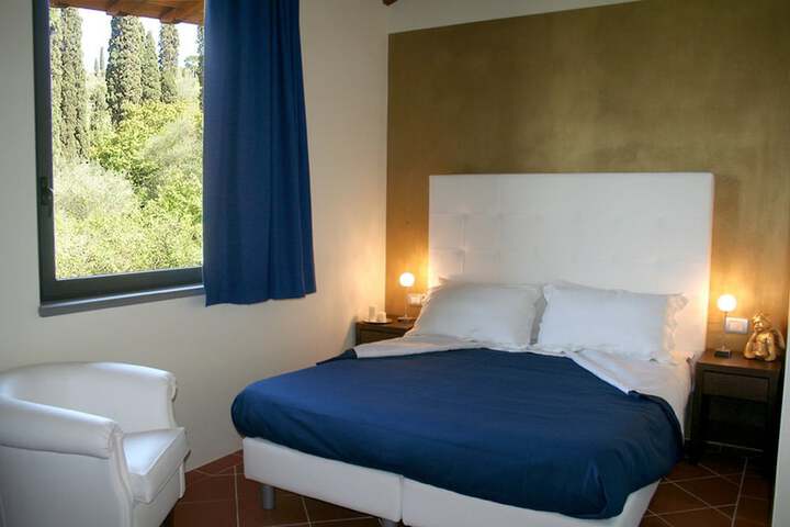 Room 17 of 63