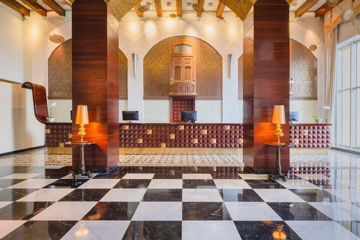 Lobby Photos