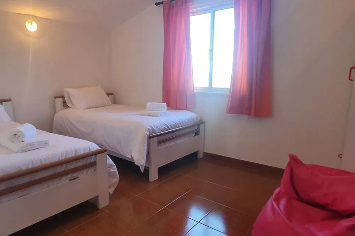 Room 2 of 23