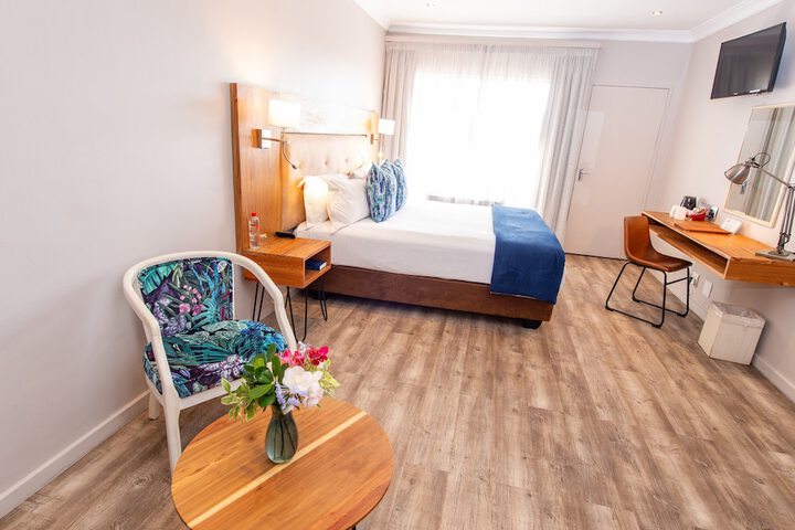 Room 6 of 53